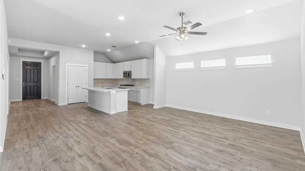 13433 Muny Parkway Elgin, TX 78621