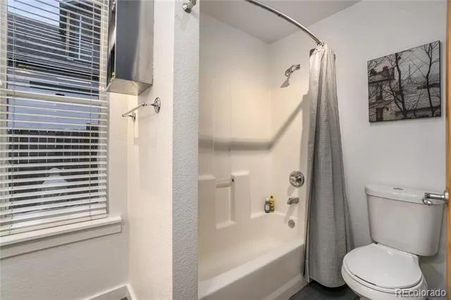 2454 W 32nd Avenue Denver, CO 80211