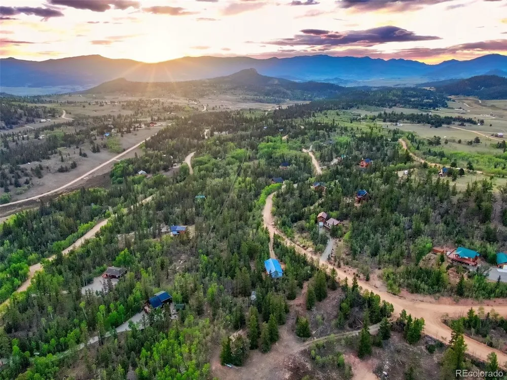 647 Wampum Lane Como, CO 80432