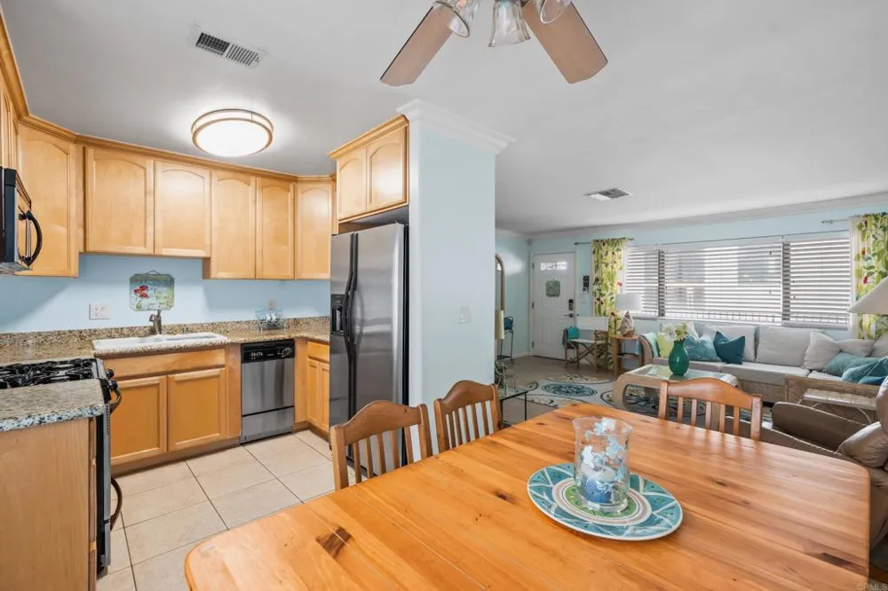 1052 Isabella Avenue Coronado, CA 92118