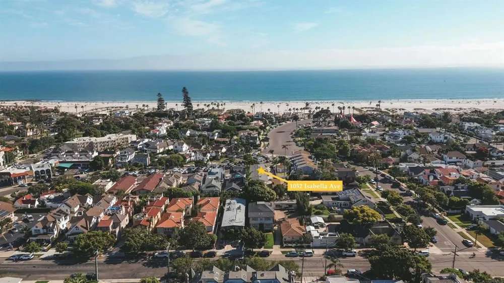 1052 Isabella Avenue Coronado, CA 92118