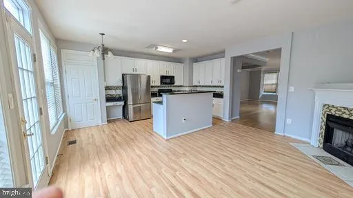 13996 KHALID LANE Chantilly, VA 20151