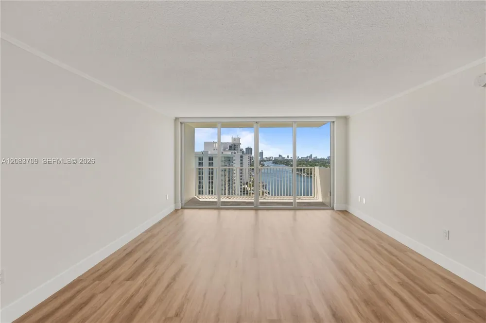 5838 Collins Ave #15F Miami Beach, FL 33140