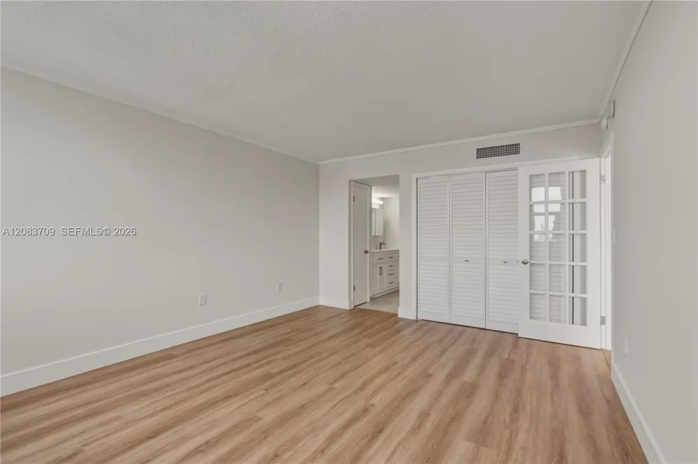 5838 Collins Ave #15F Miami Beach, FL 33140