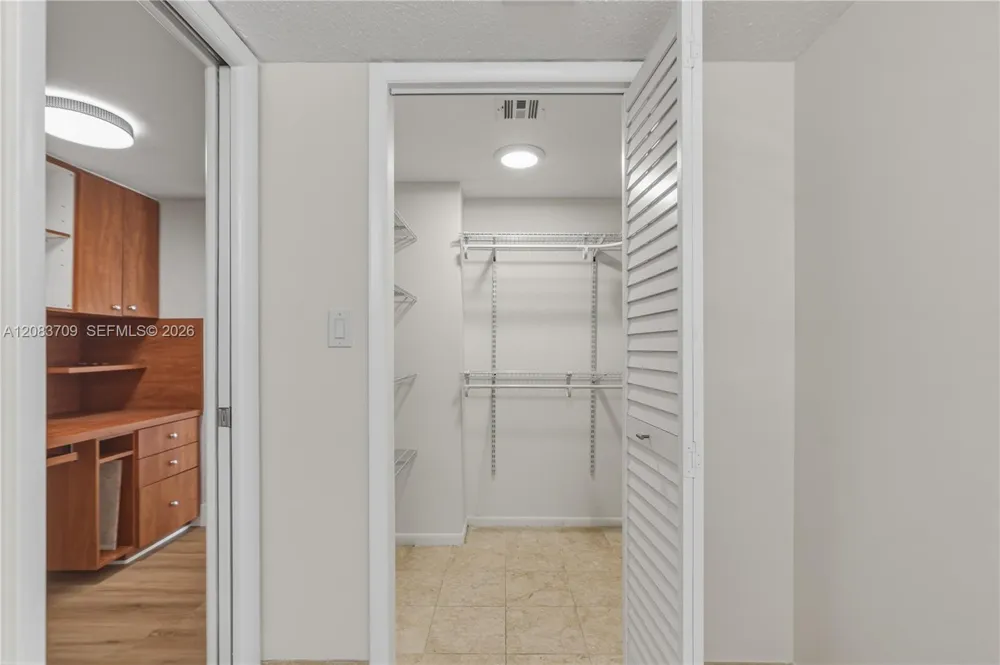 5838 Collins Ave #15F Miami Beach, FL 33140