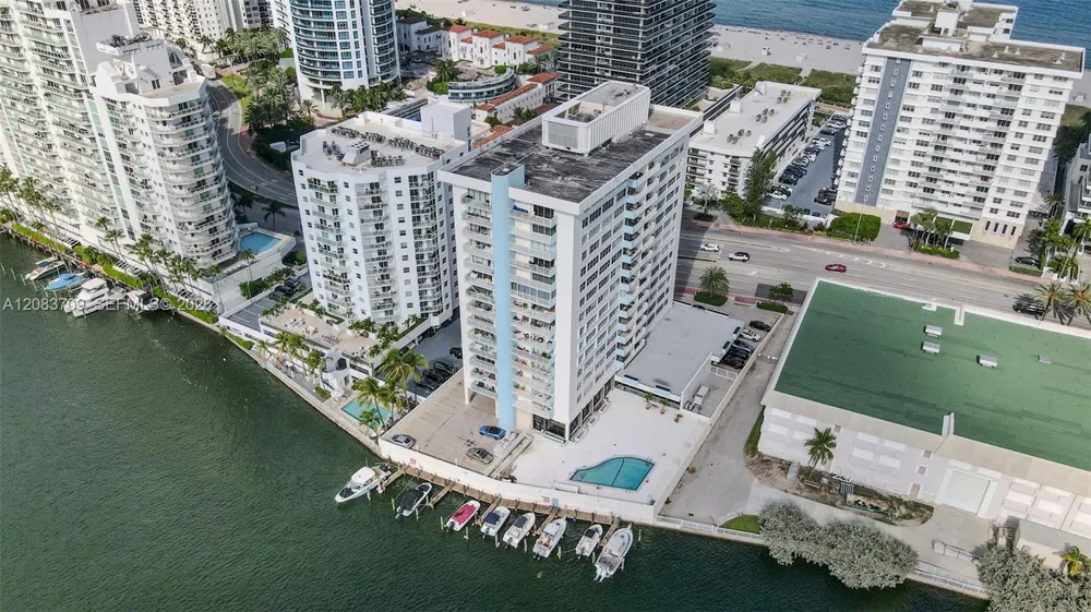 5838 Collins Ave #15F Miami Beach, FL 33140