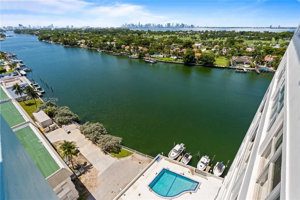 5838 Collins Ave #15F Miami Beach, FL 33140