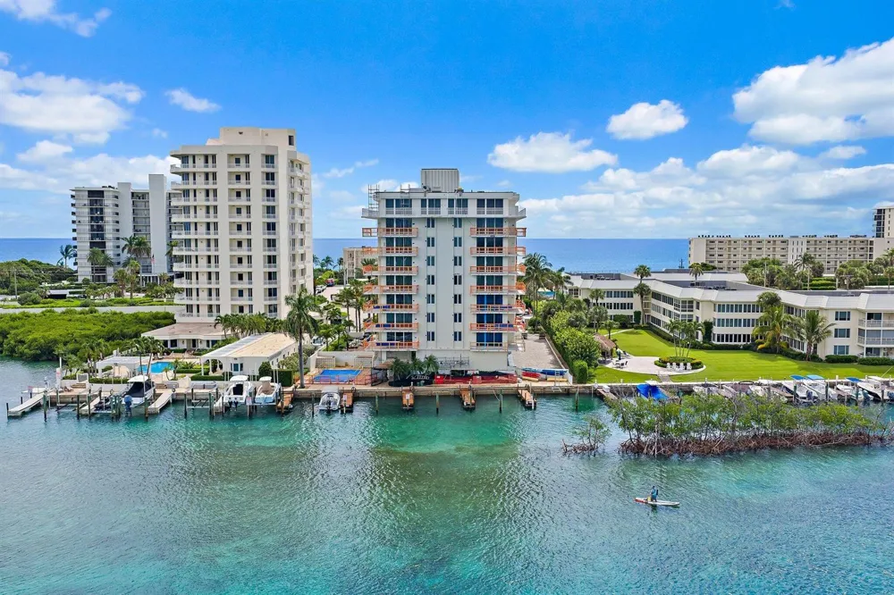 375 Beach Road #201 Tequesta, FL 33469