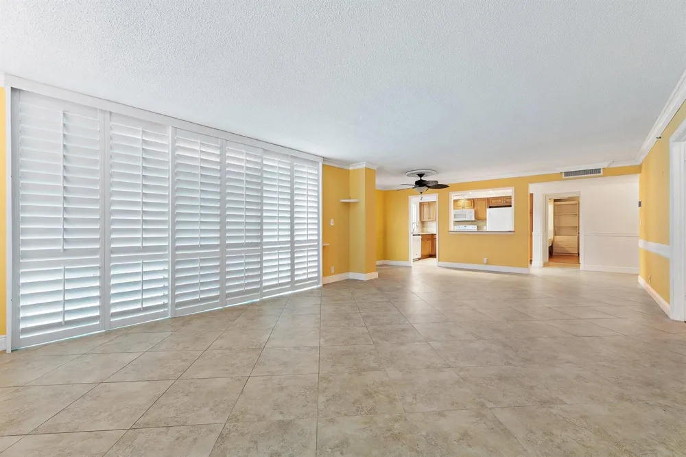 375 Beach Road #201 Tequesta, FL 33469