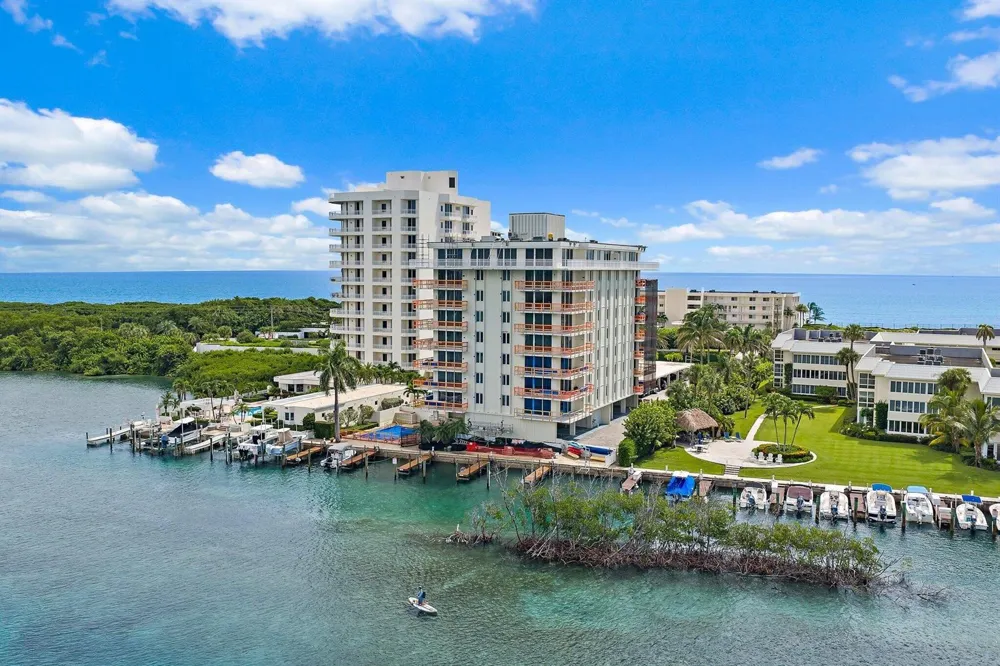 375 Beach Road #201 Tequesta, FL 33469