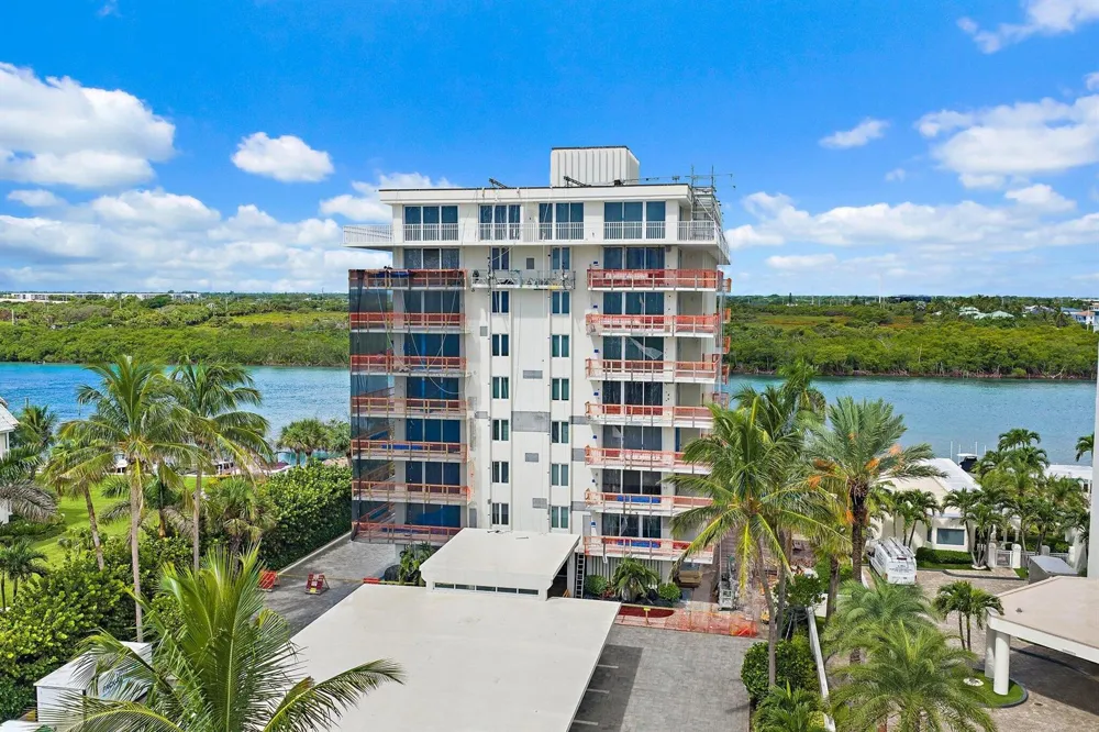 375 Beach Road #201 Tequesta, FL 33469