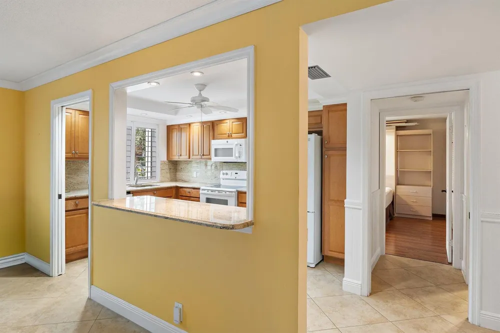 375 Beach Road #201 Tequesta, FL 33469
