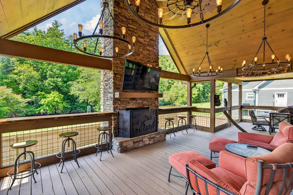 113 Downy Road Blue Ridge, GA 30513