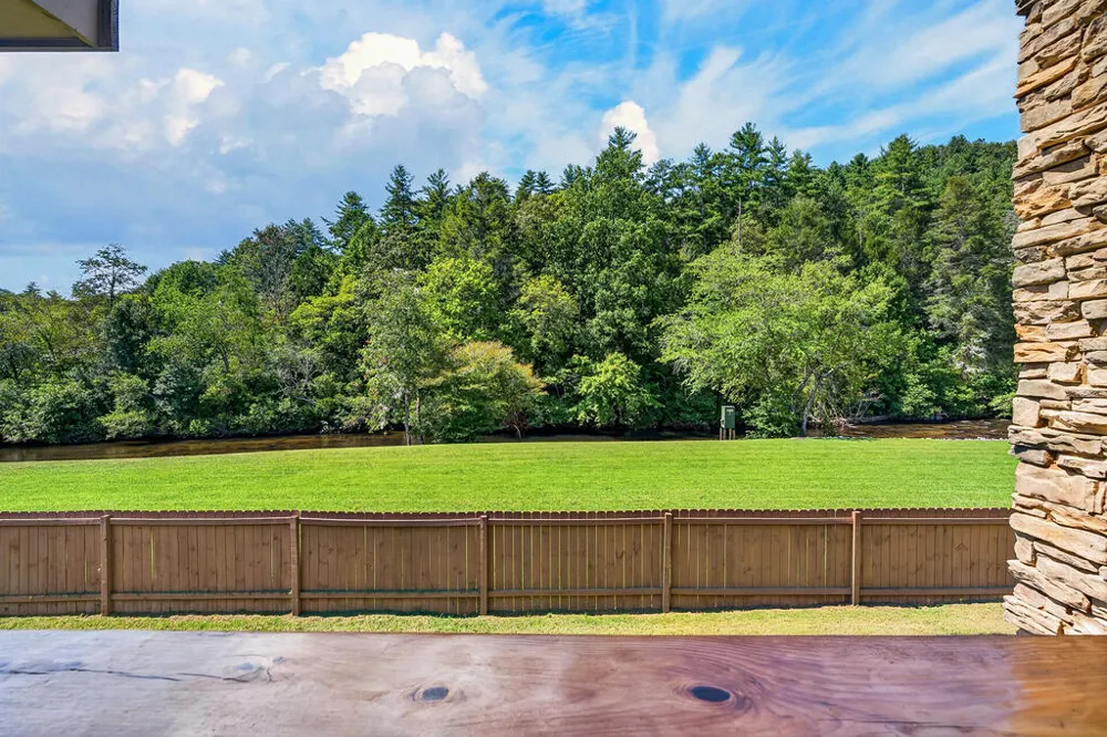 113 Downy Road Blue Ridge, GA 30513