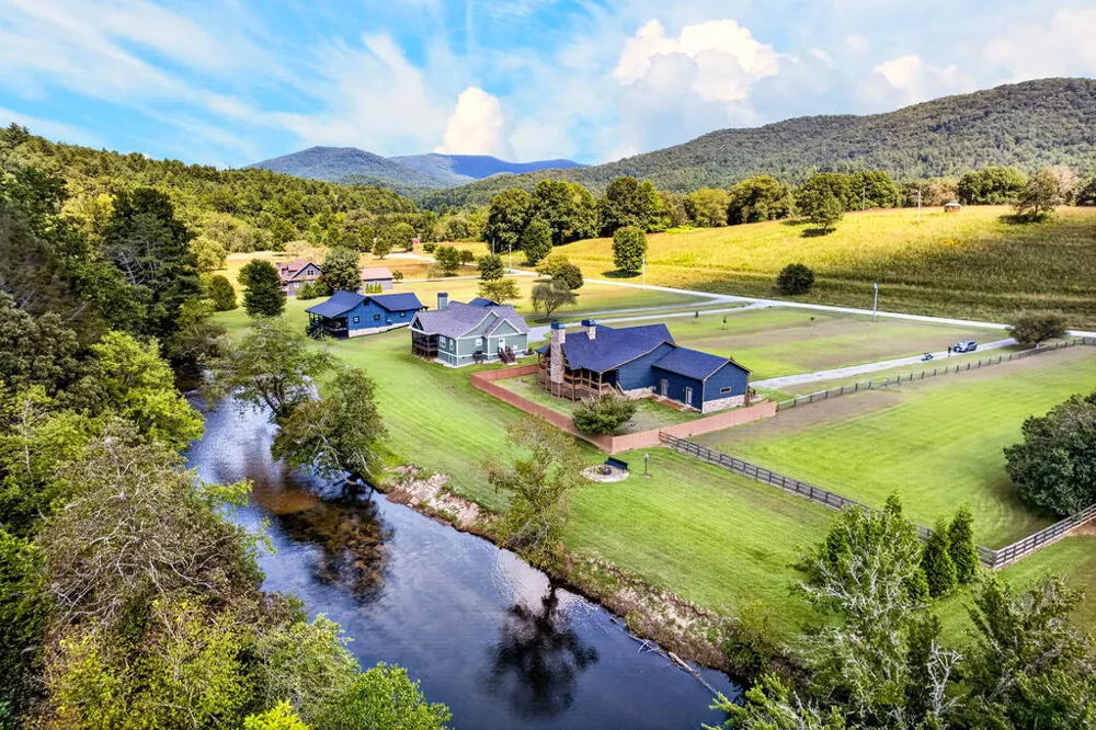113 Downy Road Blue Ridge, GA 30513