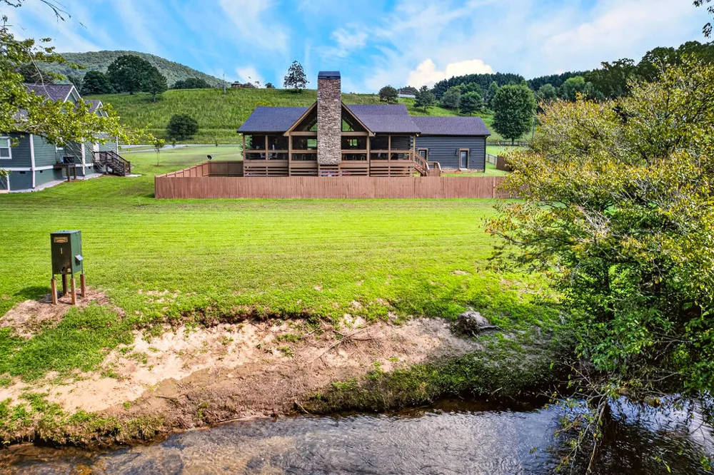 113 Downy Road Blue Ridge, GA 30513
