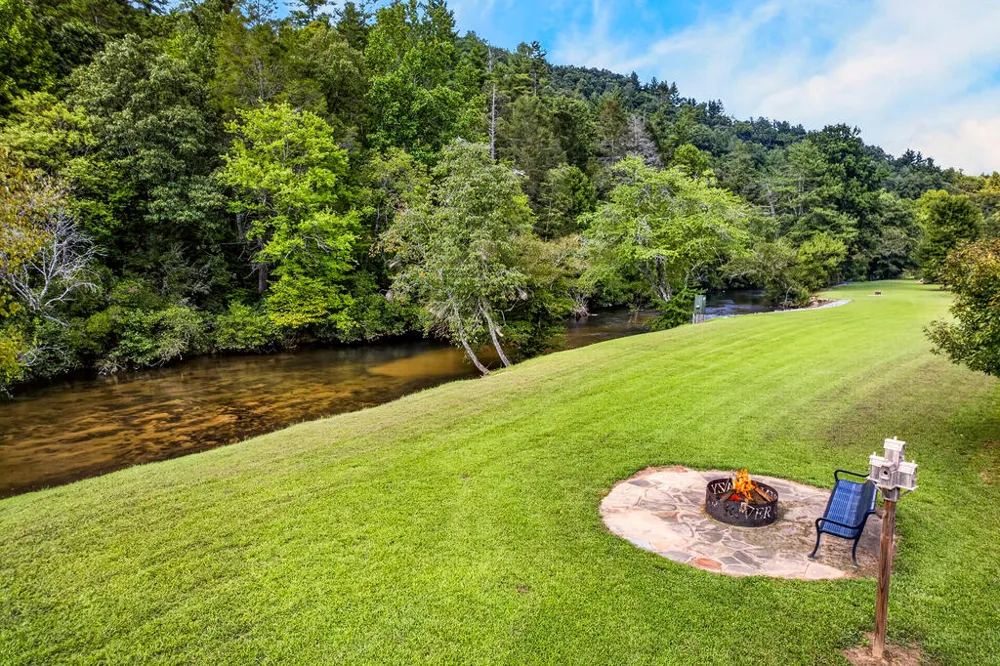 113 Downy Road Blue Ridge, GA 30513