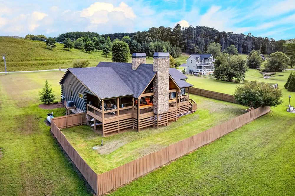 113 Downy Road Blue Ridge, GA 30513