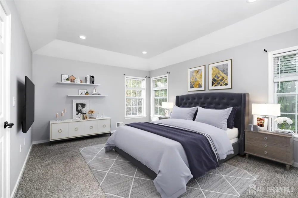 80 Tennyson Road East Windsor, NJ 08520