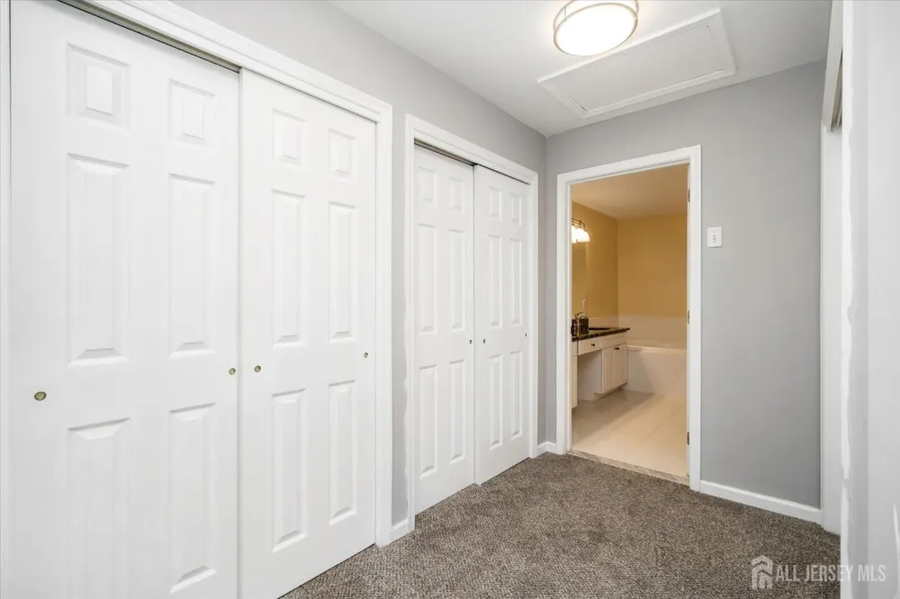 80 Tennyson Road East Windsor, NJ 08520