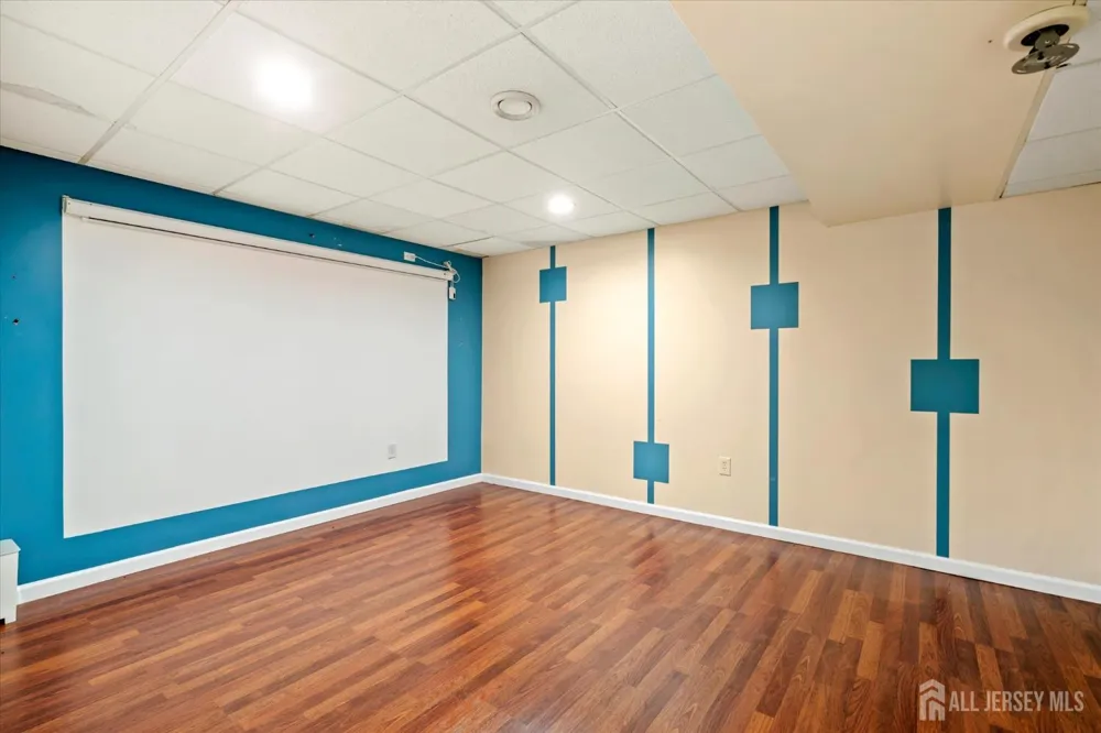 80 Tennyson Road East Windsor, NJ 08520