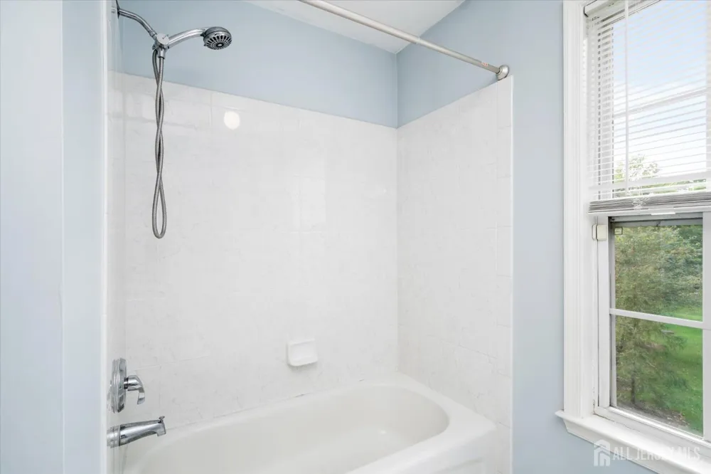 80 Tennyson Road East Windsor, NJ 08520
