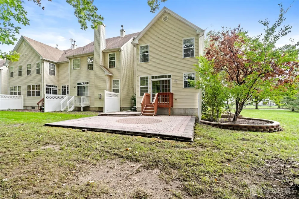 80 Tennyson Road East Windsor, NJ 08520