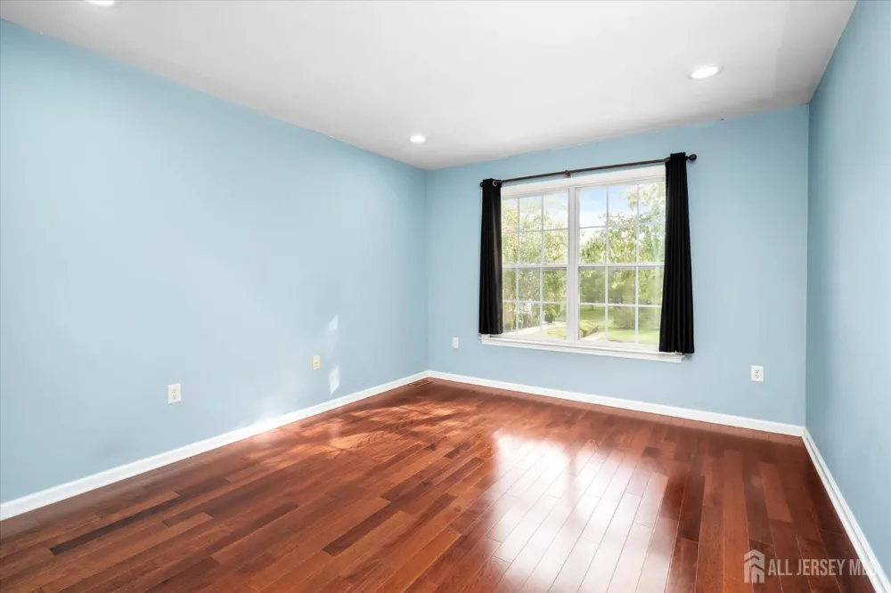 80 Tennyson Road East Windsor, NJ 08520