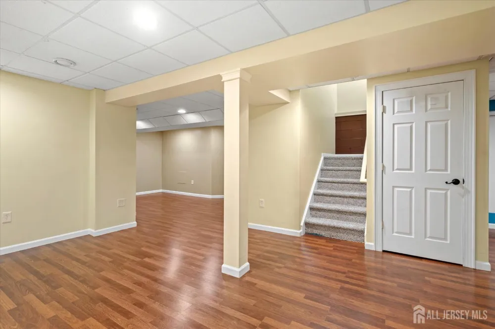 80 Tennyson Road East Windsor, NJ 08520