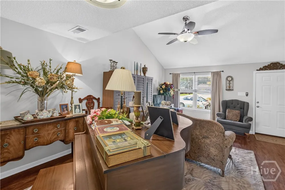 106 Hunt Club Court Savannah, GA 31406