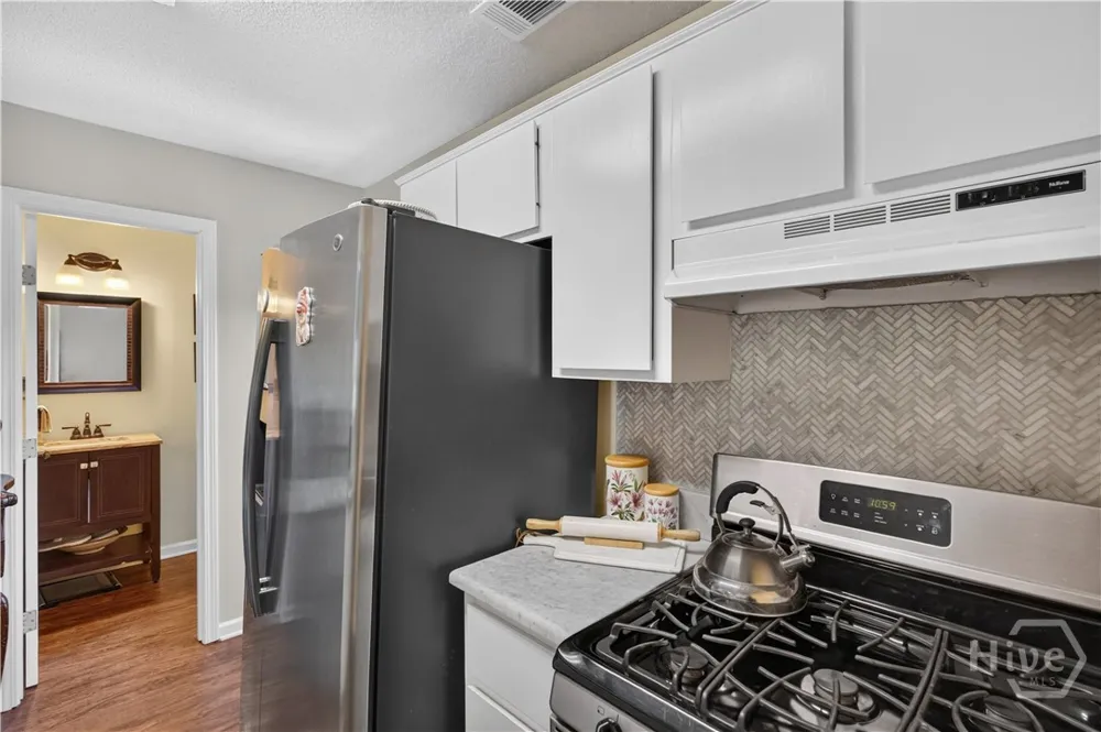 106 Hunt Club Court Savannah, GA 31406