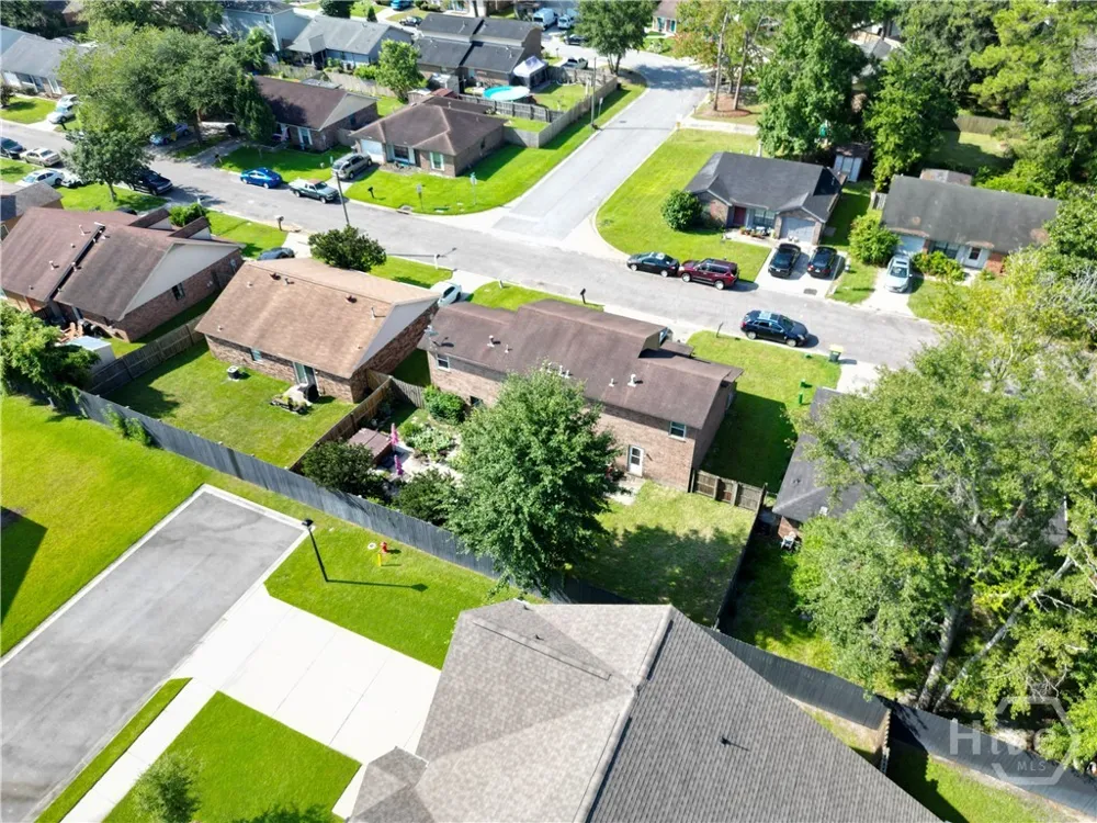 106 Hunt Club Court Savannah, GA 31406
