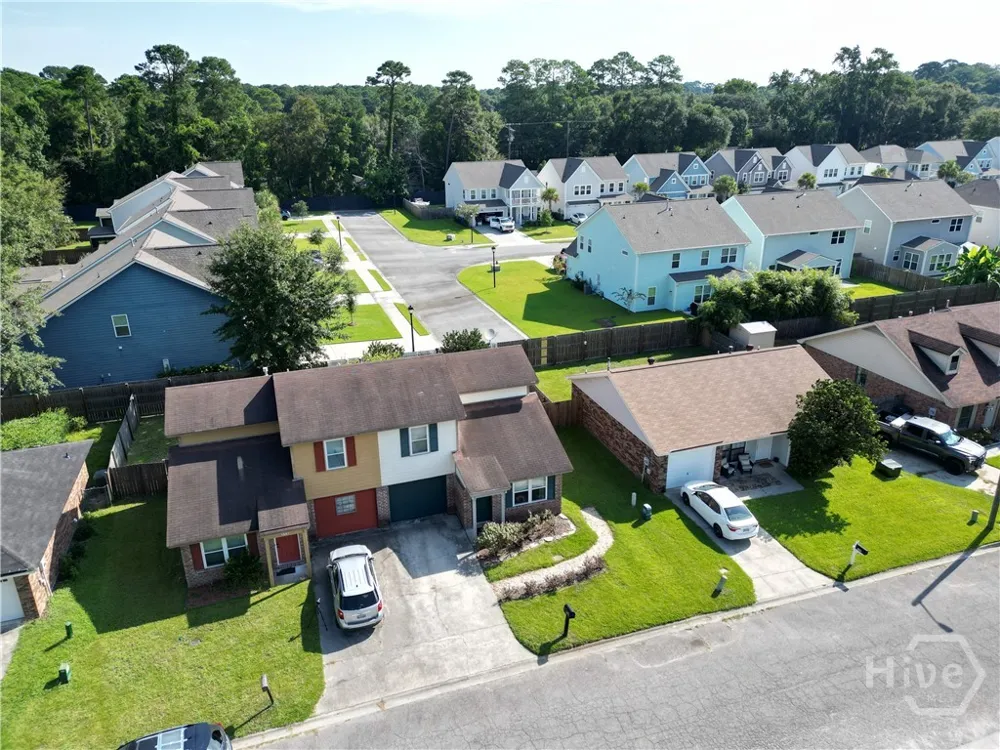 106 Hunt Club Court Savannah, GA 31406
