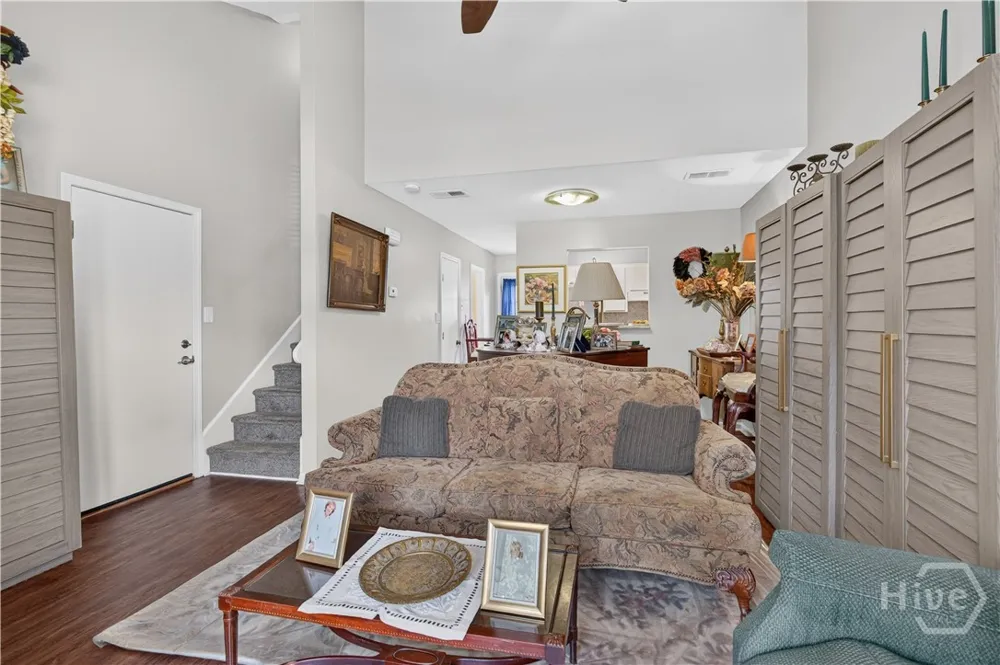 106 Hunt Club Court Savannah, GA 31406