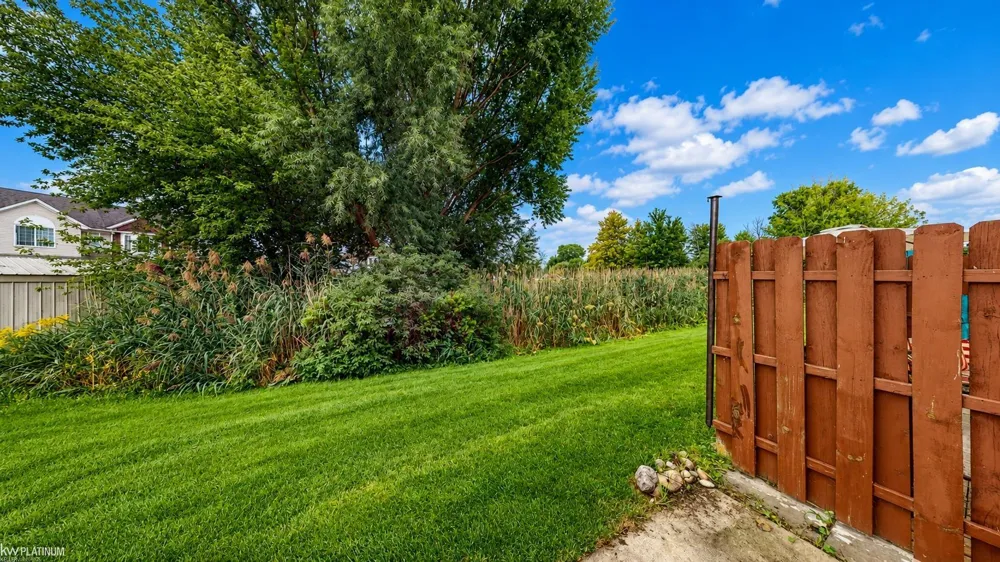 35058 Windsor Drive New Baltimore City, MI 48047