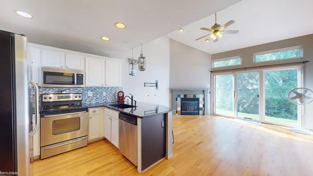 35058 Windsor Drive New Baltimore City, MI 48047