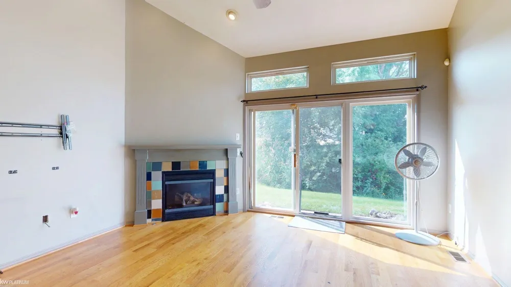 35058 Windsor Drive New Baltimore City, MI 48047