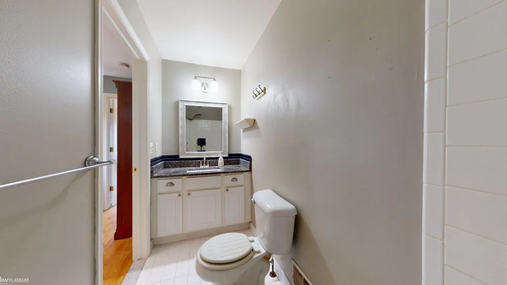 35058 Windsor Drive New Baltimore City, MI 48047
