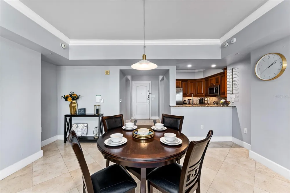 7593 GATHERING DRIVE #801 Reunion, FL 34747
