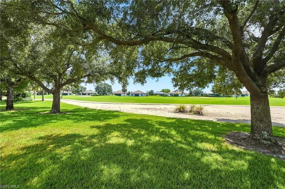 1892 PAR DRIVE Naples, FL 34120