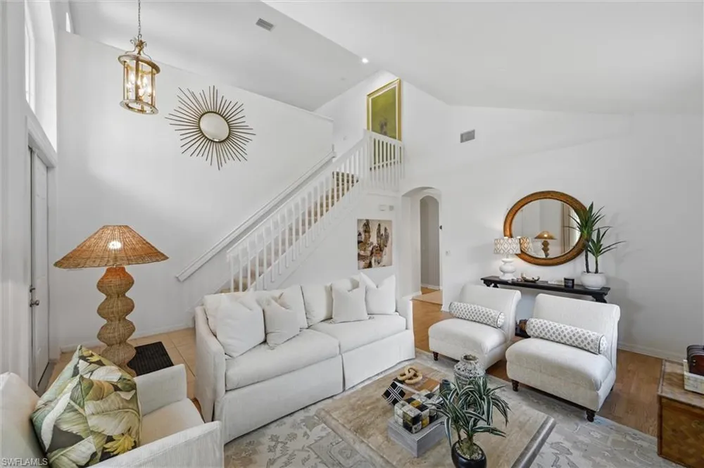 1892 PAR DRIVE Naples, FL 34120