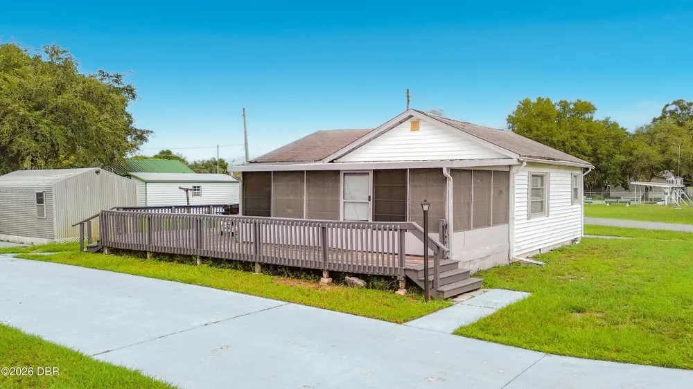 1622 Tarpon Boulevard St. Cloud, FL 34771