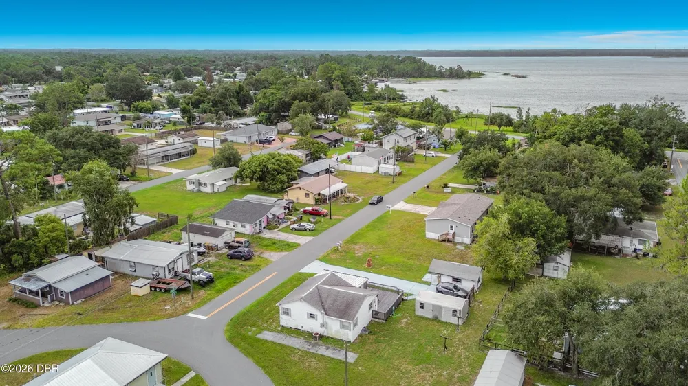 1622 Tarpon Boulevard St. Cloud, FL 34771