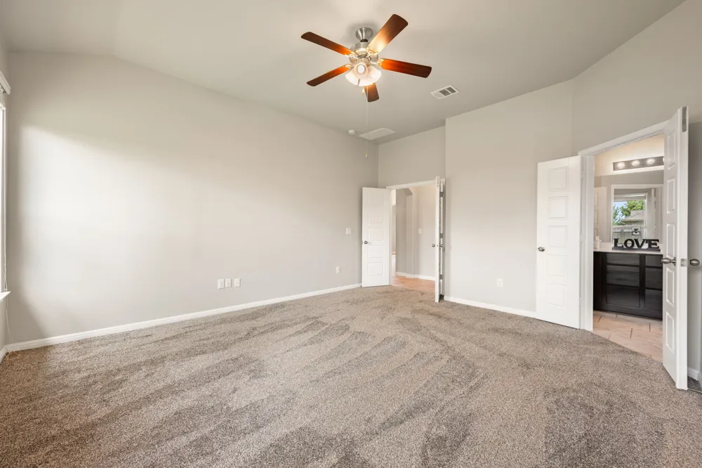 501 Buttermilk Lane Leander, TX 78641