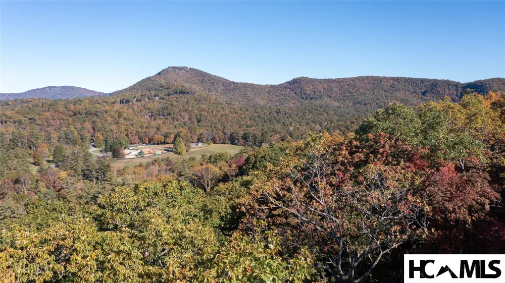 FE-3 Triple Farm Road Cashiers, NC 28717