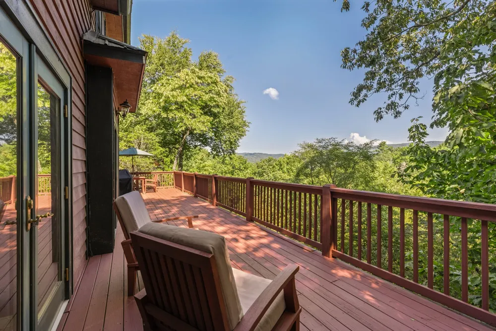 203 Cucumber Court Sapphire, NC 28774