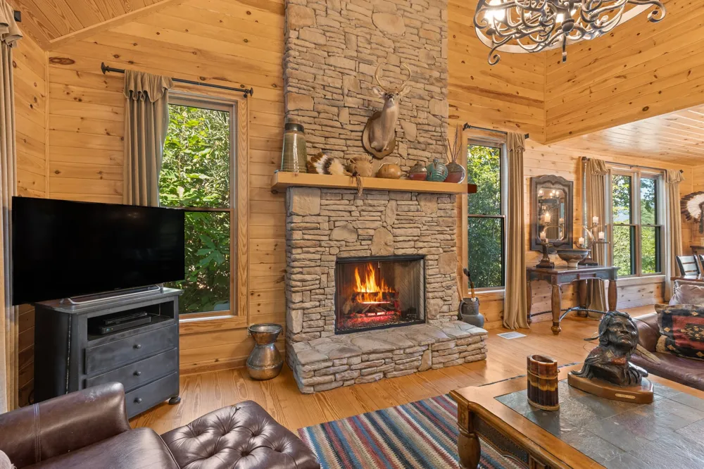 203 Cucumber Court Sapphire, NC 28774