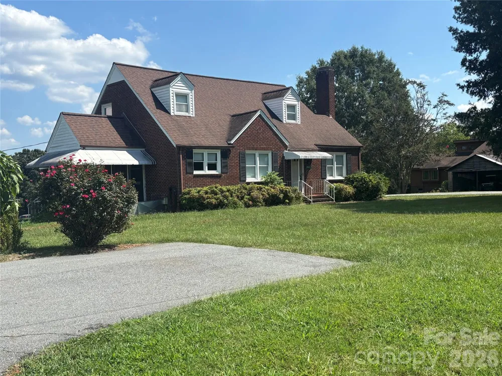 3962 Startown Road Newton, NC 28658