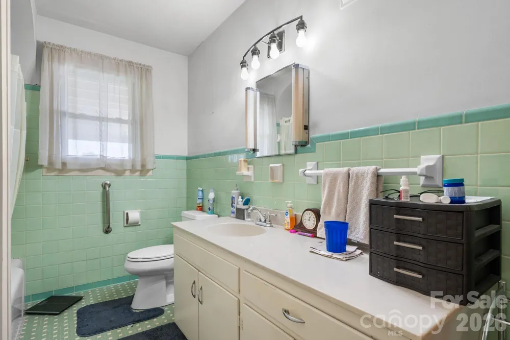 3962 Startown Road Newton, NC 28658