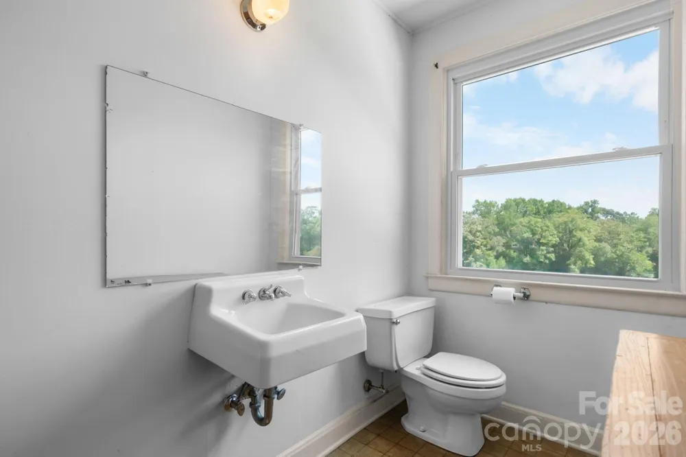 3962 Startown Road Newton, NC 28658